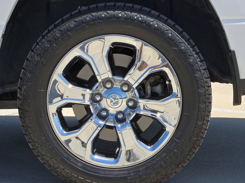 Used 2022 RAM 1500 Big Horn AWD/4WD image 22