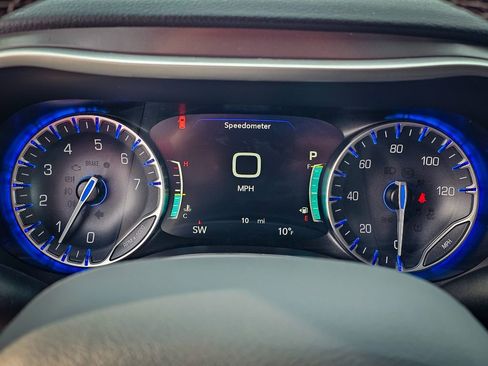 New 2026 Chrysler Pacifica Select image 14