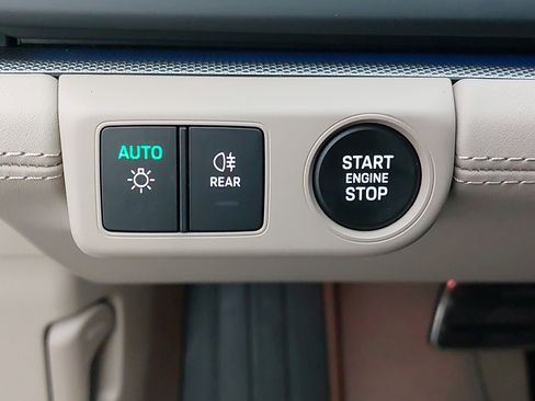 New 2026 Porsche Panamera 4 image 28