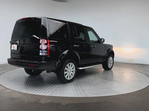 Used 2016 Land Rover LR4 AWD/4WD image 8
