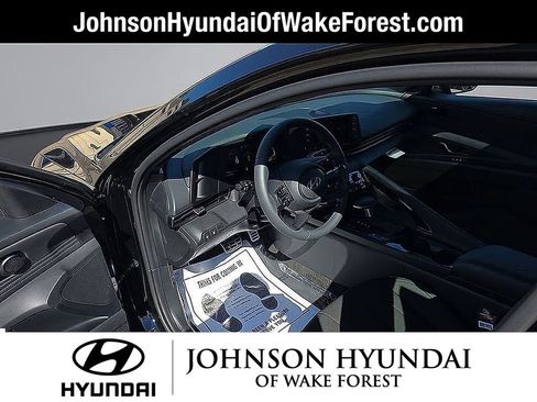 New 2026 Hyundai Elantra SEL Sport Premium FWD image 28
