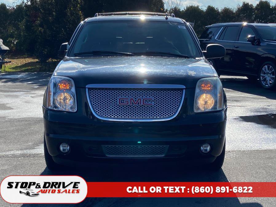 Used 2007 GMC Yukon Denali AWD/4WD image 8