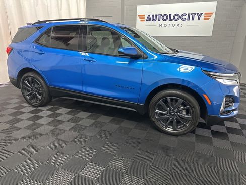 Used 2024 Chevrolet Equinox RS image 3