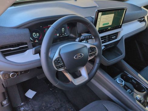 New 2026 Ford Explorer Active image 10