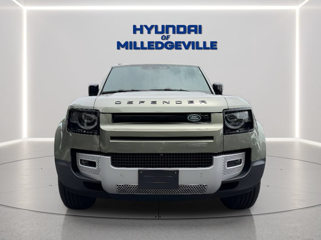Used 2025 Land Rover Defender 110 S AWD/4WD image 9