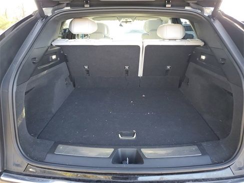 Certified 2024 Cadillac Lyriq Luxury image 8