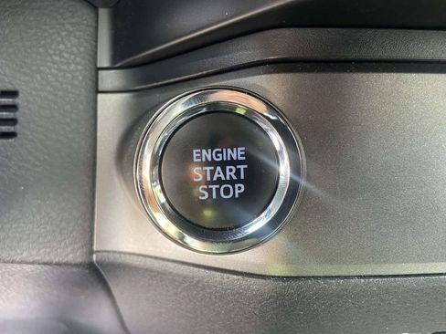 Used 2022 Toyota Tacoma TRD Sport w/ Technology Package image 22