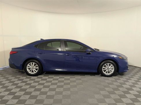 Certified 2026 Toyota Camry LE w/ Convenience Package FWD image 4