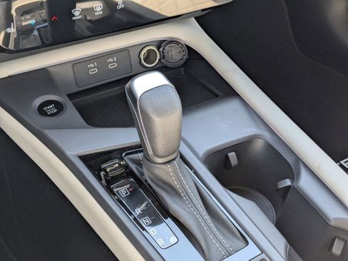 New 2026 Nissan Sentra SL w/ Floor Mat Package FWD image 19
