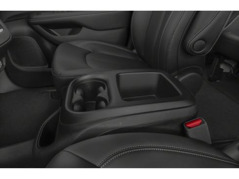 New 2025 Chrysler Pacifica Select w/ Fav Edition Package image 9