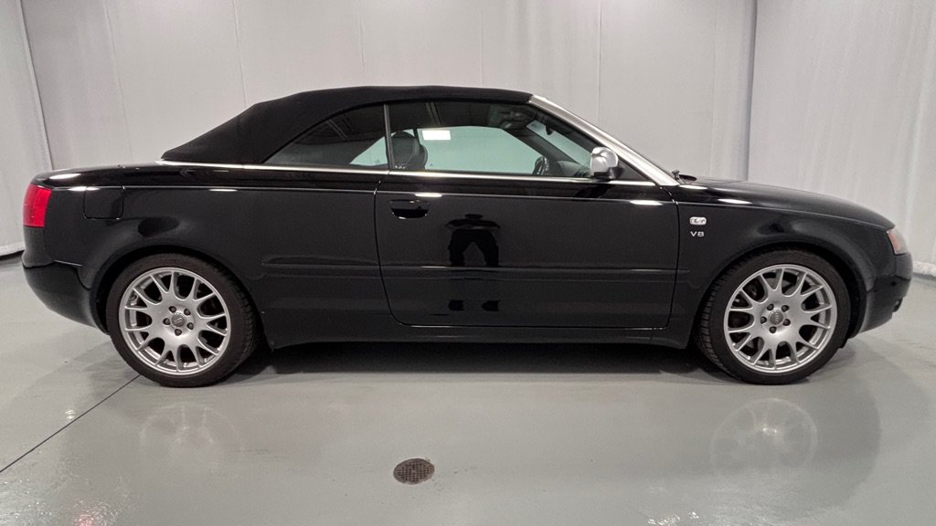 Used 2006 Audi S4 Cabriolet AWD/4WD image 4