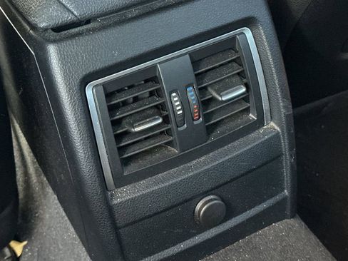 Used 2018 BMW 330i w/ M Sport Package image 13