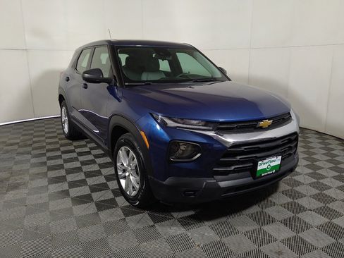Used 2021 Chevrolet TrailBlazer LS FWD image 14