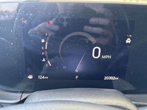 Certified 2024 Buick Envista Preferred image 11