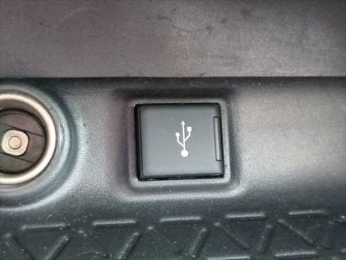Certified 2021 Toyota RAV4 LE FWD image 20