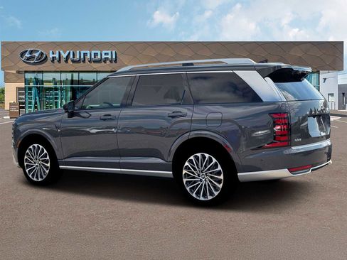 New 2026 Hyundai Palisade Calligraphy FWD image 4