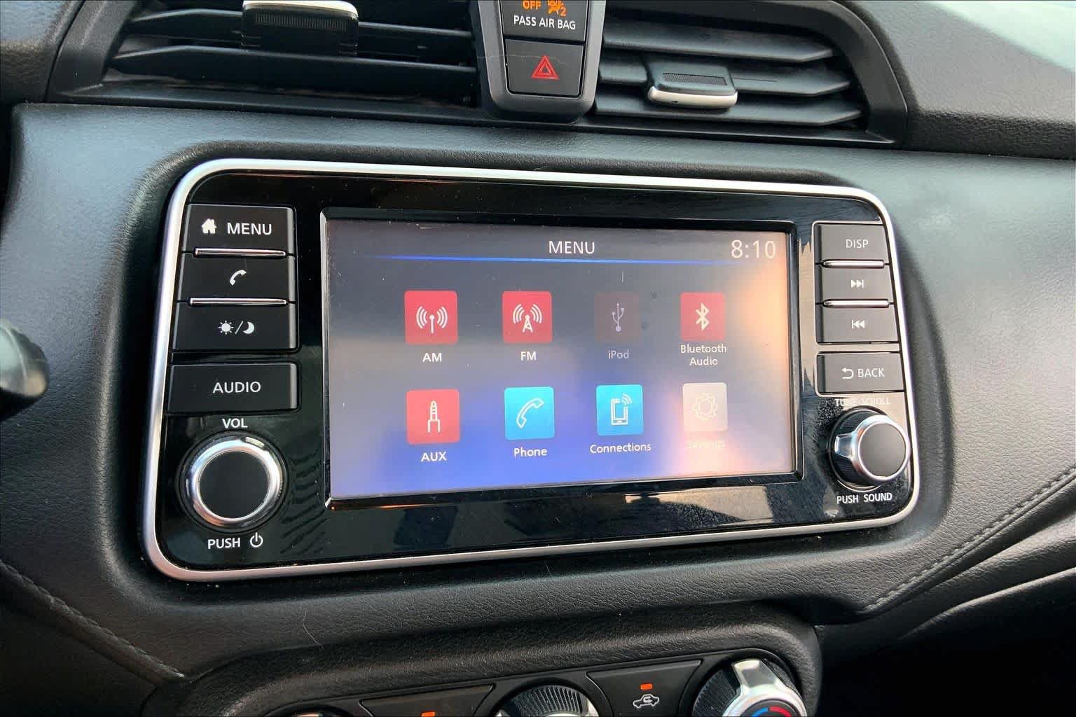 Used 2020 Nissan Versa S FWD image 30