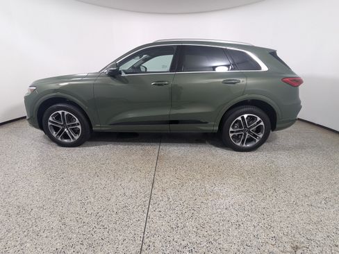 Certified 2025 Audi Q5 Premium w/ Premium Plus AWD/4WD image 4