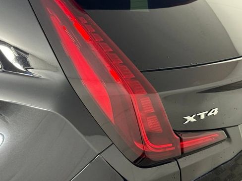Used 2025 Cadillac XT4 Premium Luxury FWD image 14