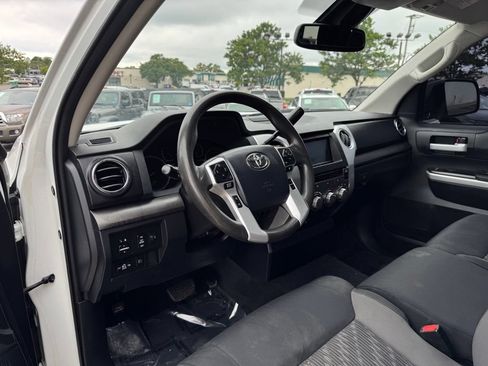 Used 2020 Toyota Tundra SR5 AWD/4WD image 20