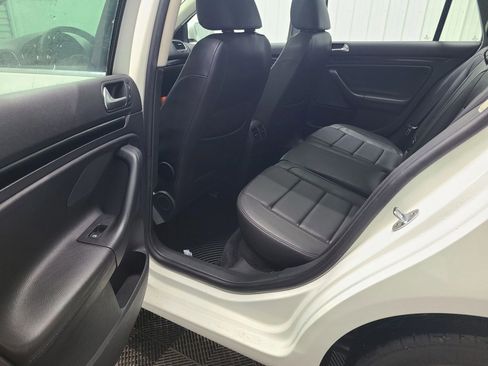 Used 2014 Volkswagen Jetta TDI image 35