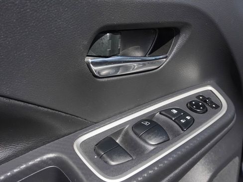 Used 2024 Nissan Versa SR w/ Trunk Package FWD image 30