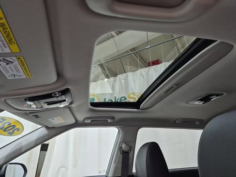 Used 2025 Kia Seltos SX w/ SX Sunroof Package AWD/4WD image 23