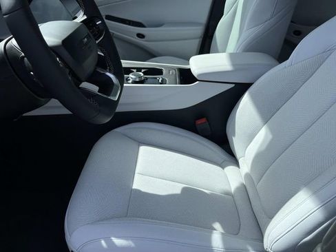 New 2026 Jeep Cherokee Laredo image 24