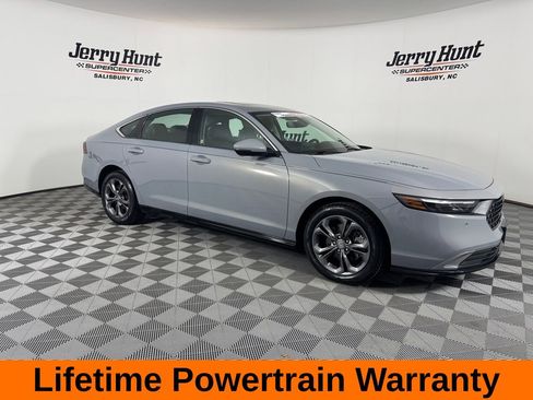 Used 2024 Honda Accord EX-L image 10