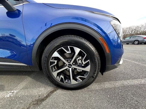 Used 2024 Kia Sportage EX image 15