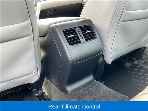 Used 2018 Honda Accord Touring image 18
