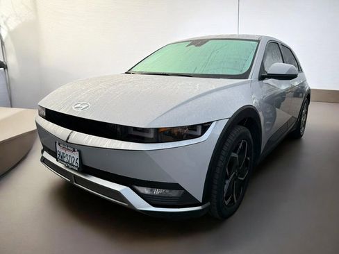 Used 2024 Hyundai Ioniq 5 SEL image 14