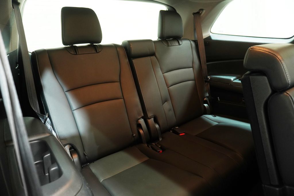Used 2022 Honda Pilot Special Edition image 17