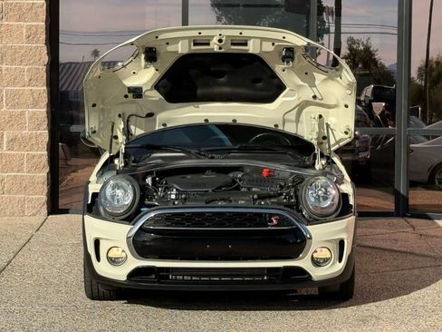 Used 2017 MINI Cooper Clubman S image 22