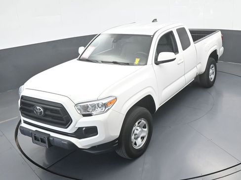 Used 2022 Toyota Tacoma SR image 41