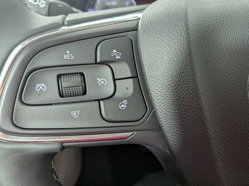Used 2023 Buick Envision Avenir FWD image 8
