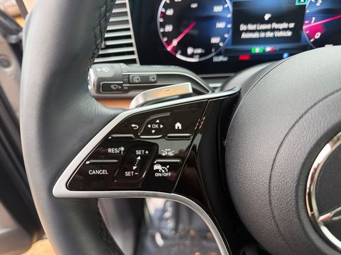 Certified 2025 Mercedes-Benz GLE 350 4MATIC image 18