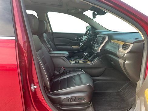 Used 2019 GMC Acadia Denali w/ Technology Package AWD/4WD image 22
