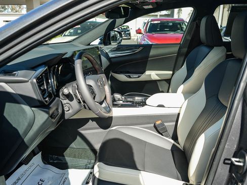 Used 2023 Lexus NX 350 AWD image 17