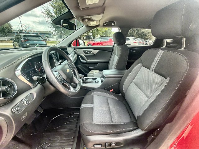 Used 2024 Chevrolet Blazer LT w/ Convenience Package FWD image 18