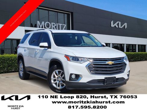 Used 2018 Chevrolet Traverse LT AWD/4WD image 1