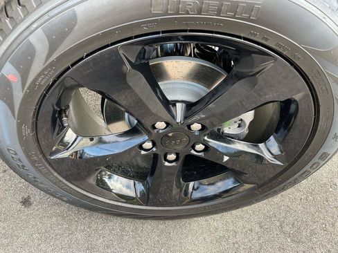 New 2025 Jeep Grand Cherokee Limited w/ Black Appearance Package image 38