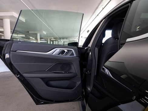 Used 2025 BMW i4 xDrive40i AWD/4WD image 19