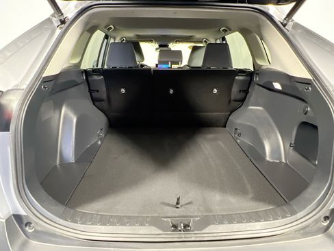 Used 2023 Toyota RAV4 XLE Premium image 34
