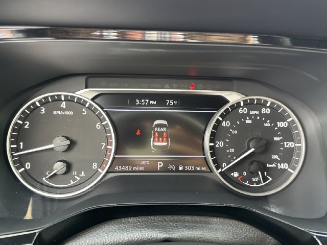 Used 2024 Nissan Pathfinder Rock Creek AWD/4WD image 31