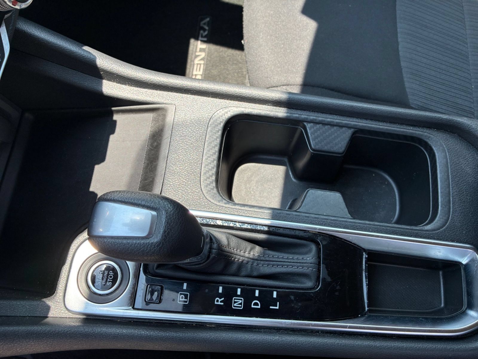 Used 2025 Nissan Sentra SV FWD image 38