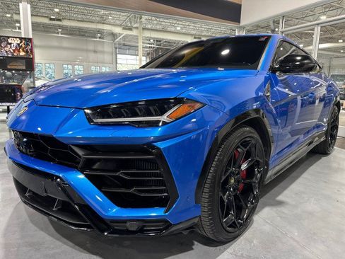 Used 2019 Lamborghini Urus AWD/4WD image 24