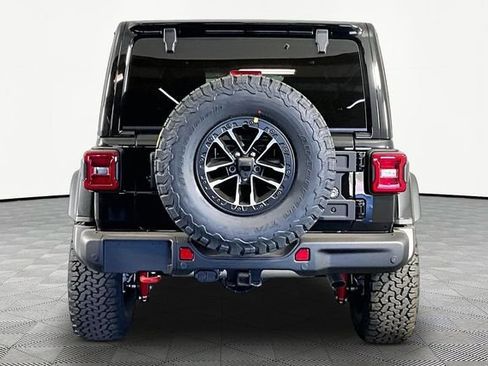 New 2026 Jeep Wrangler Unlimited Rubicon AWD/4WD image 4