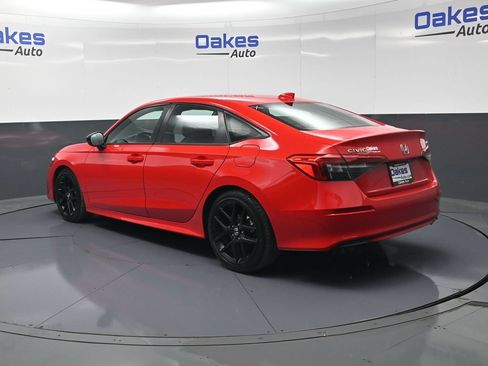 Used 2024 Honda Civic Sport image 5