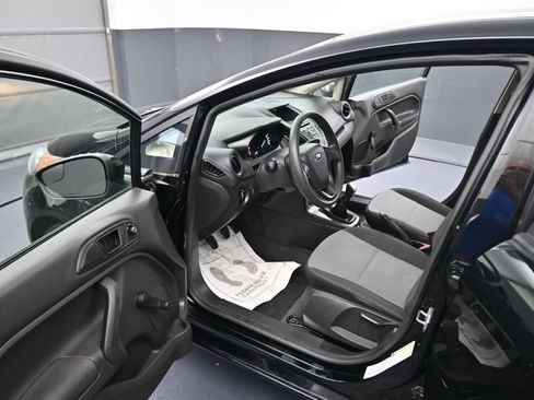 Used 2019 Ford Fiesta S FWD image 39